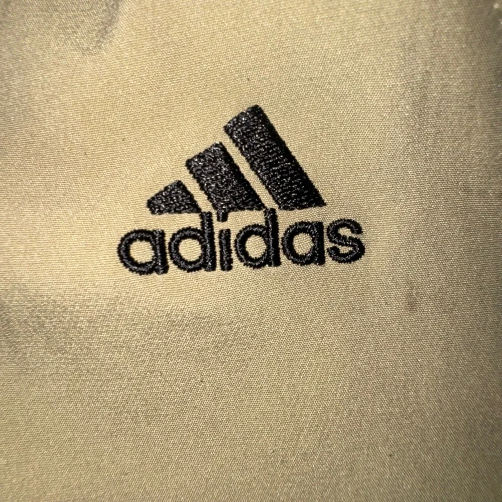 Mens 36x32 Adidas Golf Pants Khaki Excellent 3-Stripe Flat Front Trousers